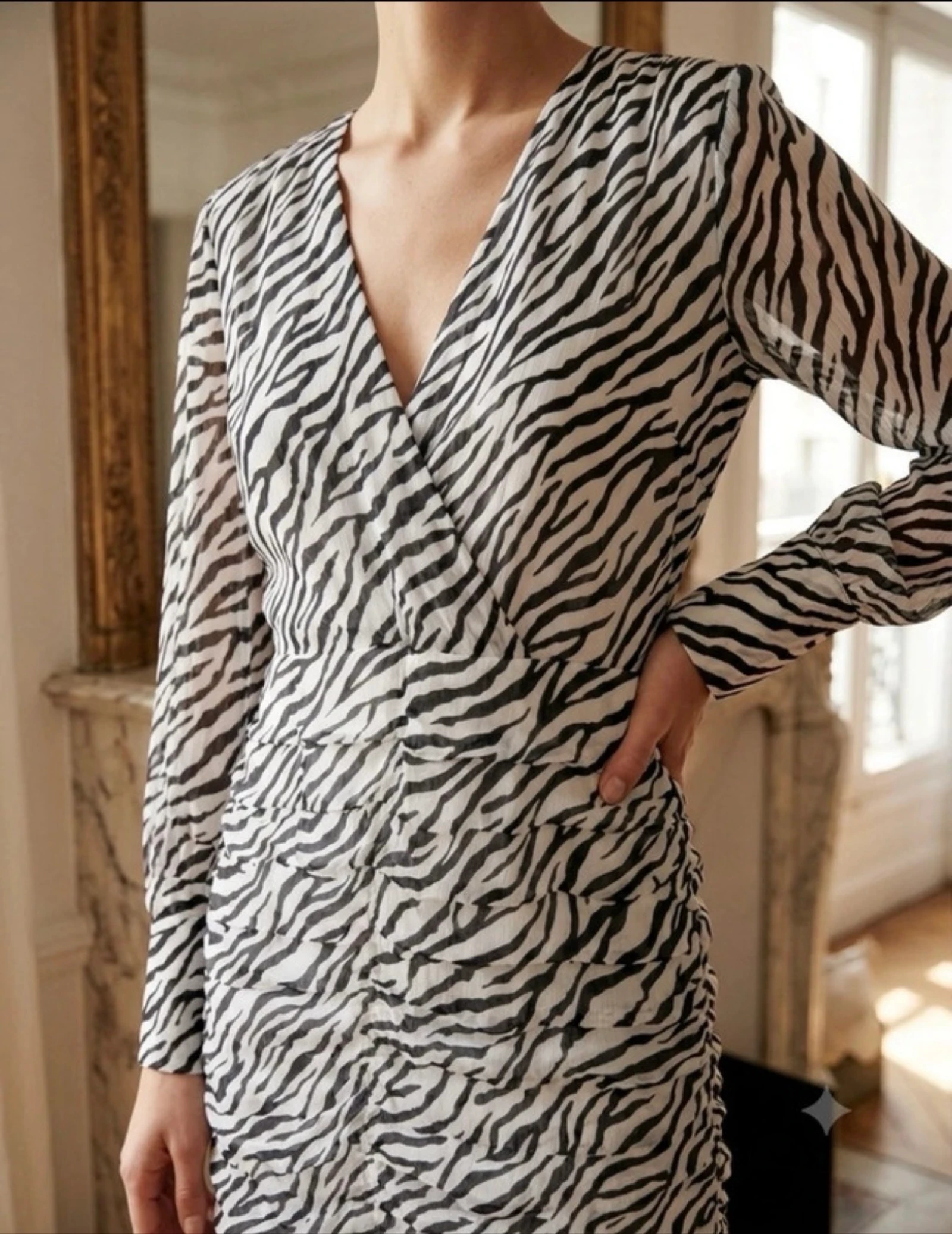 Robe Maje nova com etiqueta motivo zebra – photo 3